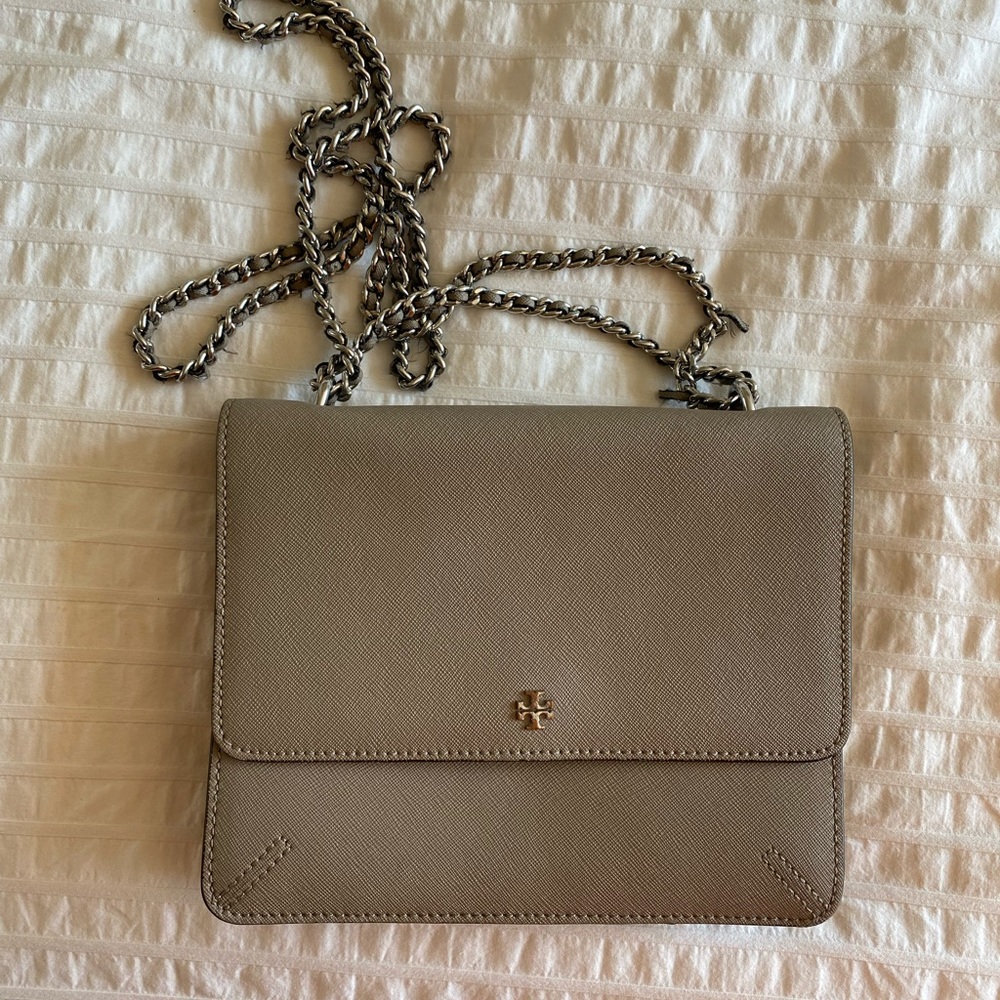 TORY BURCH TAUPE CHAIN BAG